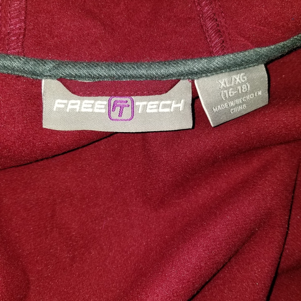 Free Tech Jacket - Picture 3 of 3